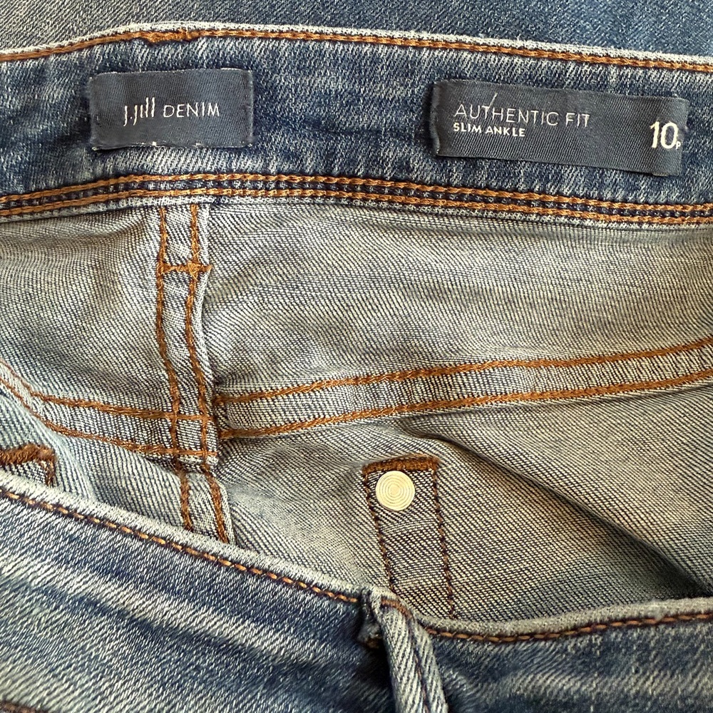 J.Jill DENIM Blue Distressed Authentic Fit Slim Ankle Jeans - #LF0001 - Picture 2 of 3